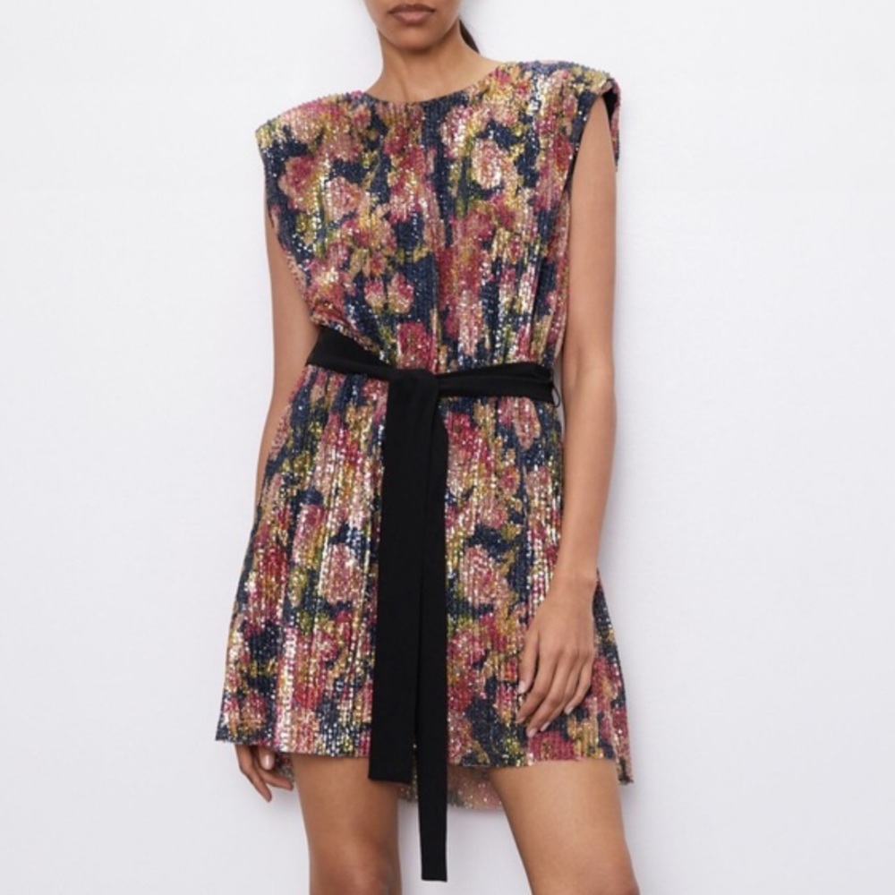 🎊Floral sequin dress✨
